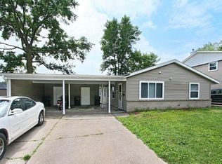 2721 Wayne Ave #2723, Iowa City, IA 52240