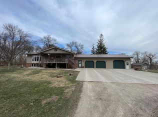 57782 740th St, Jackson, MN 56143