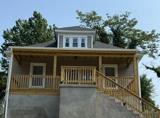 703 Harrison Ave NW, Roanoke, VA 24016