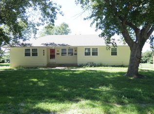 606 NW Olive St, Lees Summit, MO 64063