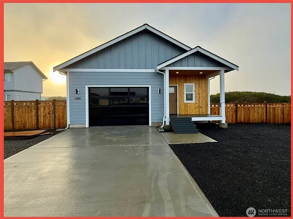 1042 Ocean Shores Boulevard SW, Ocean Shores, WA 98569