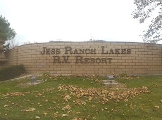11680 Wedgewood Dr, Apple Valley, CA 92308