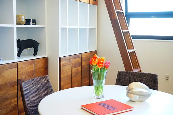 Rented by Compass | media 16