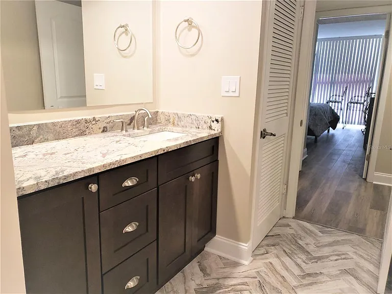 1460 Gulf Blvd #1102 — Photo 22