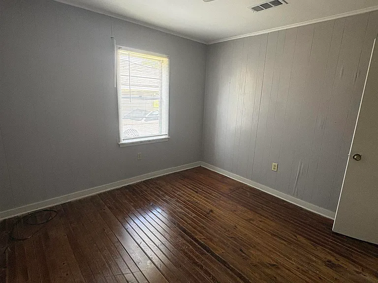 1538 Fig St — Photo 5