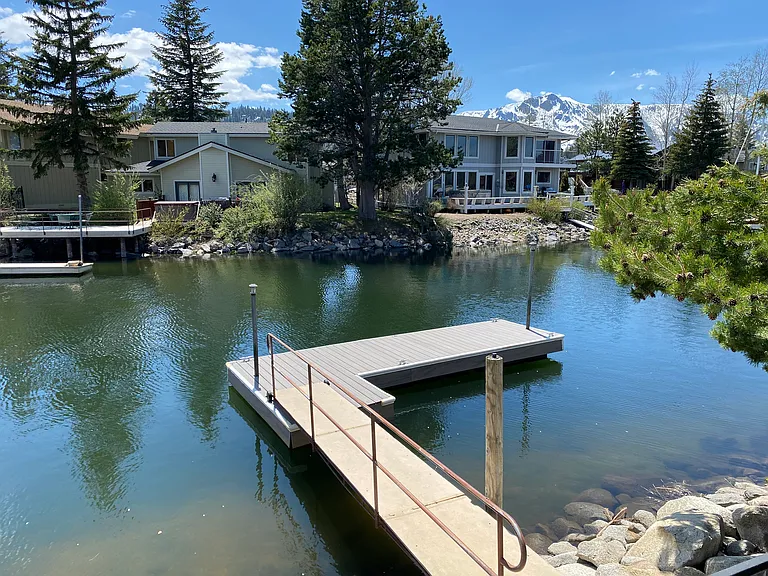 460 Lido Dr — Photo 31