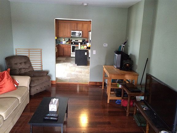 Living room, floor 1