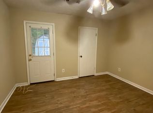 534 Harvard Dr, Lilburn, GA 30047
