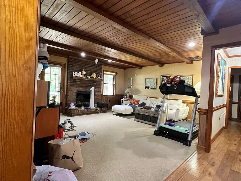 7906 Riding Trail Ct — Photo 9