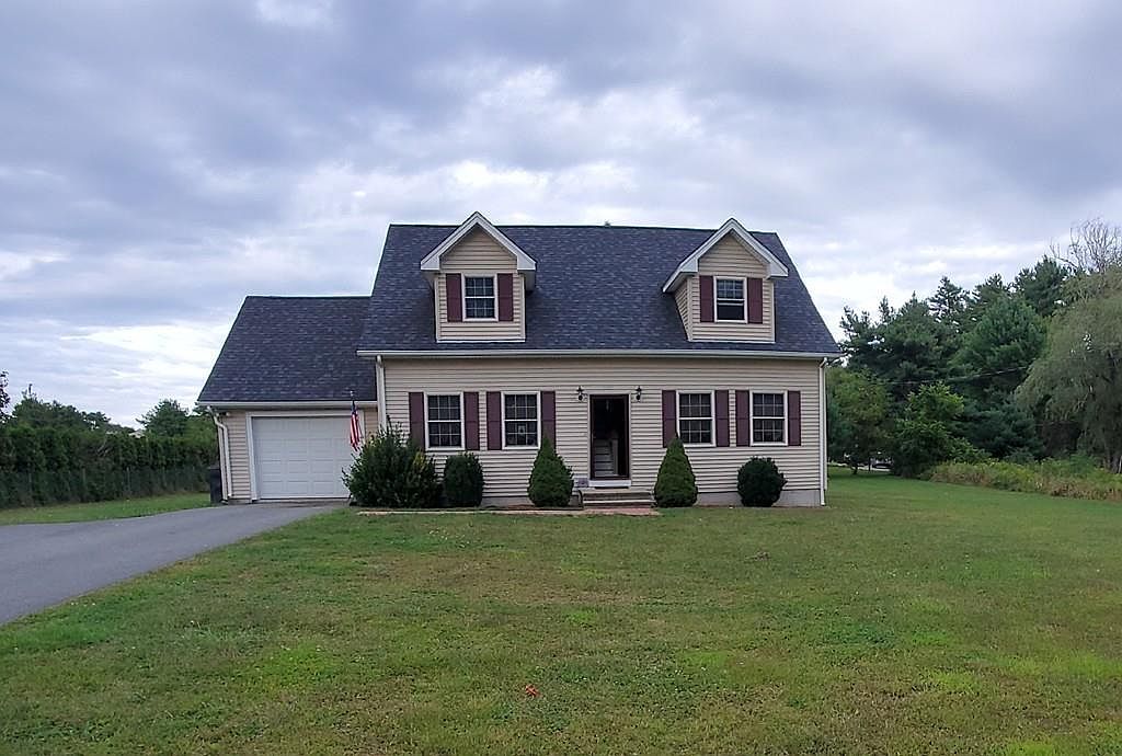 285 Bullock Rd, East Freetown, MA 02717 Zillow