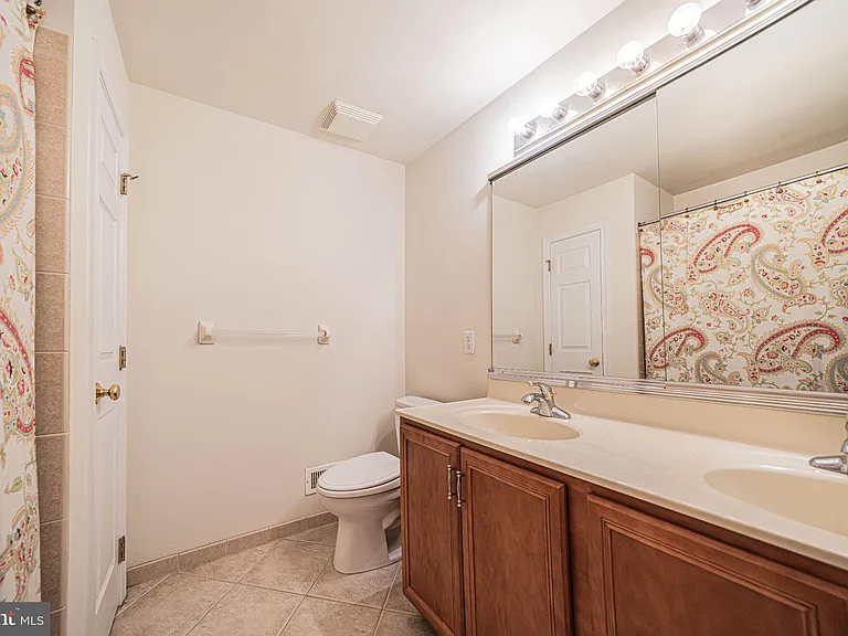 2392 S Whittmore St — Photo 32