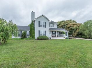 26 Wells Valley Dr, Leicester, NC 28748