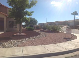 3751 Country Club Dr, Farmington, NM 87402