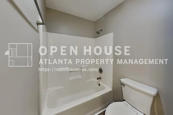 6778 Oakhurst Ct — Photo 20