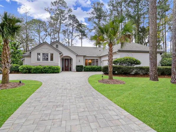 10 Chantilly Ln, Hilton Head Island, SC 29926