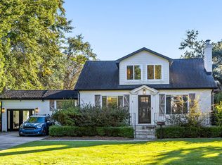 551 Elizabeth Ln W, Charleston, SC 29407