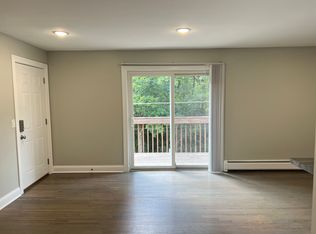 56 Euclid Ave, Cincinnati, OH 45215