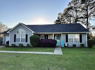 900 Perry Blvd, Sumter, SC 29154