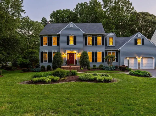 71 Simmons Ln, Severna Park, MD 21146