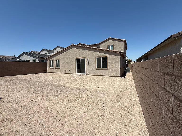 4185 Paragon Crest Ct — Photo 34