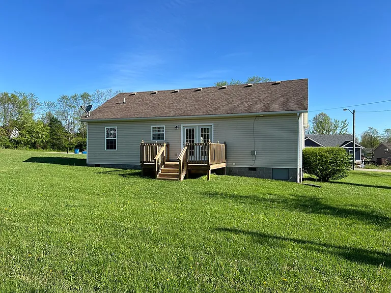 1705 Madison Ct — Photo 17