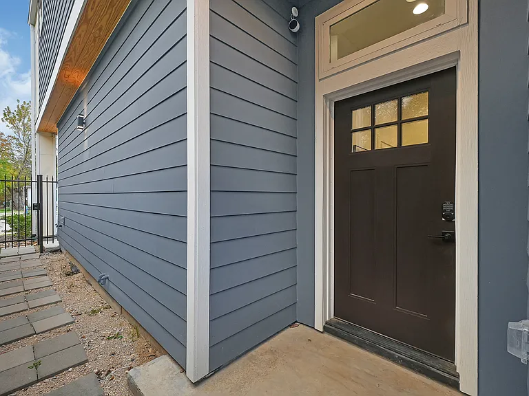 3511B Seabrook St — Photo 59