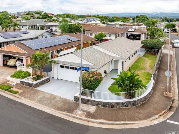 94-1011 Kaaholo St, Waipahu, HI 96797
