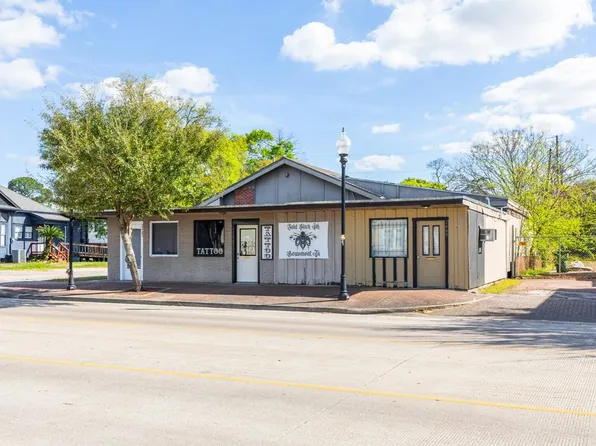 2485 Calder St, Beaumont, TX 77702