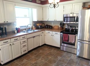 2671 S Decores Rd, Connersville, IN 47331