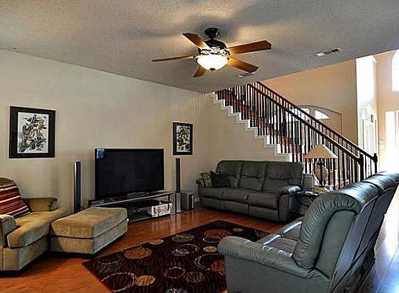 5th image of 2941 Shadywood Ln