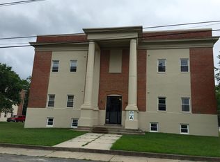 201 Lee St APT 105B, Suffolk, VA 23434