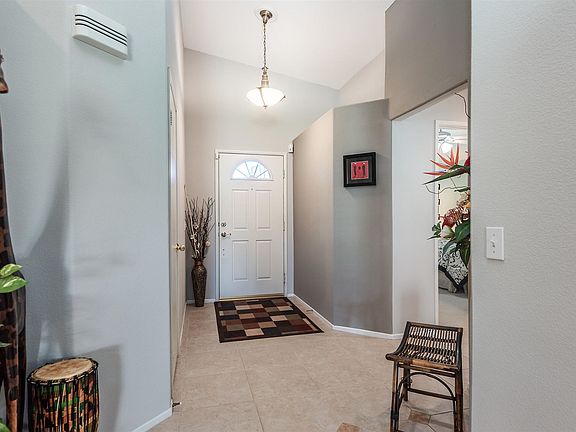 3rd image of 49630 Lincoln Dr