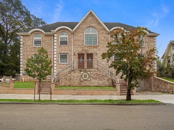 164-20 85th Avenue, Jamaica, NY 11432