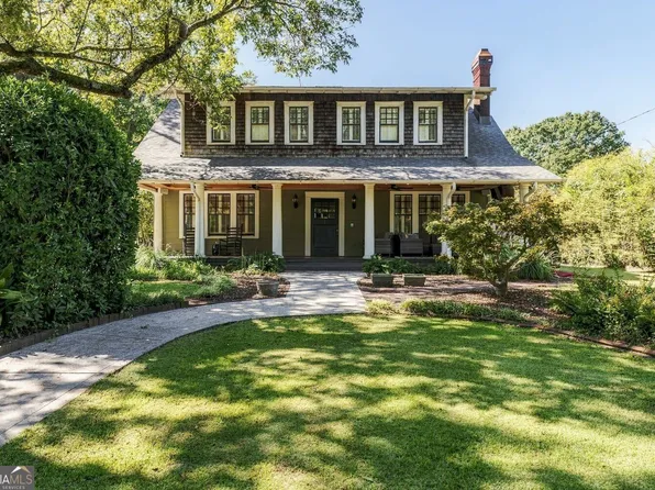 1071 Green Street Cir, Gainesville, GA 30501