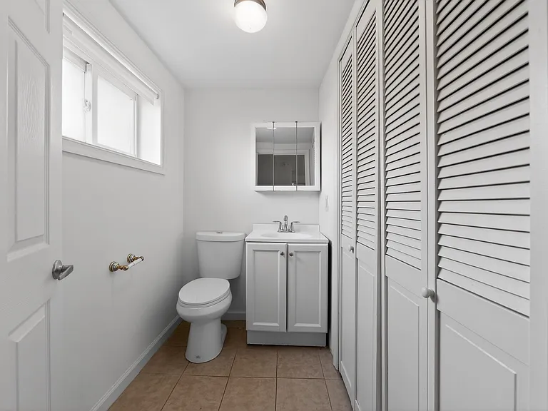 1567 Sugartown Rd — Photo 24