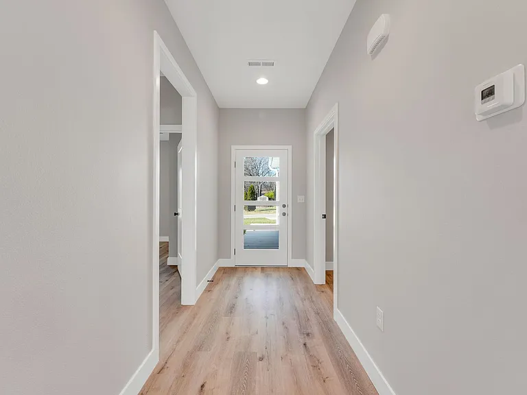 3700 E Cherry St — Photo 49