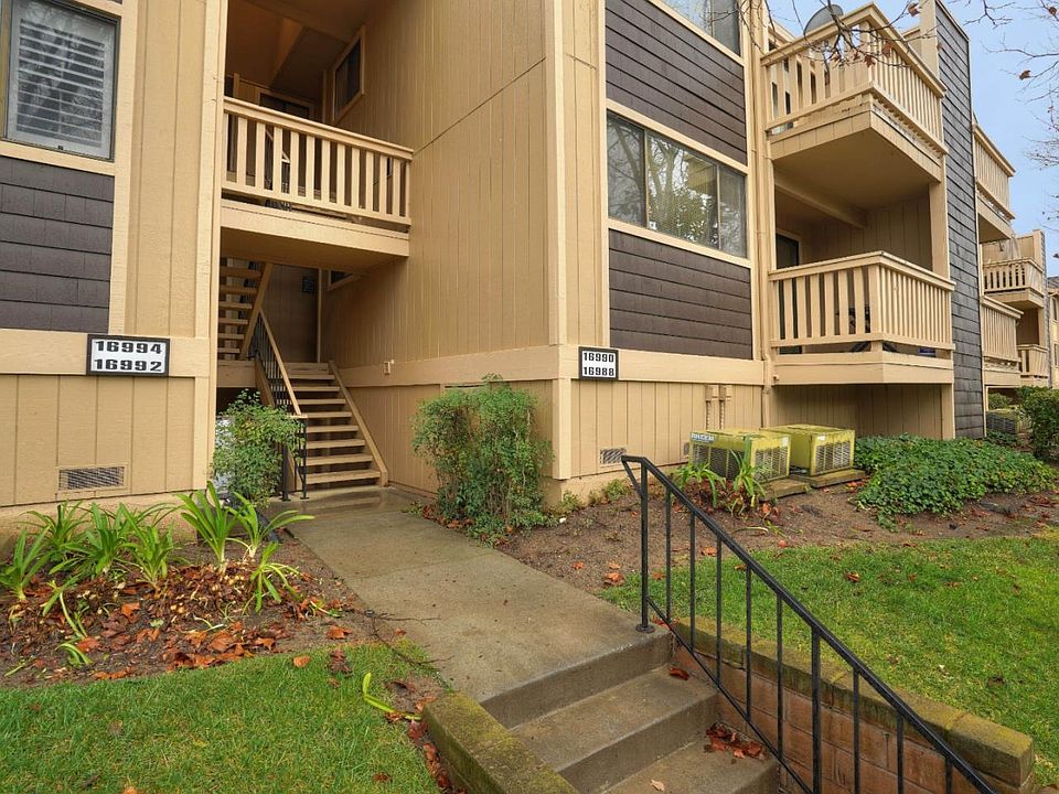 1st image of 16990 Sorrel Way
