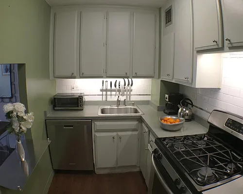 Sold by Real Direct | media 13