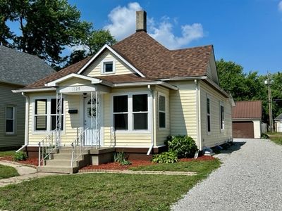 1125 S 4th St, Clinton, IN, 47842