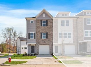 2042 Fishamble St #32, Fuquay Varina, NC 27526