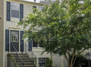 1740 Sundance Dr, Reston, VA 20194