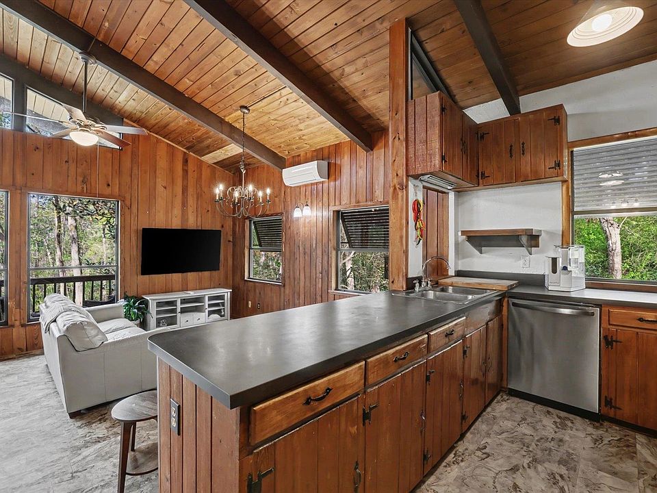 28th image of this home