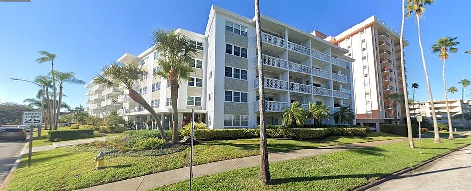 1st image of 1100 N SHORE DRIVE NE #403
