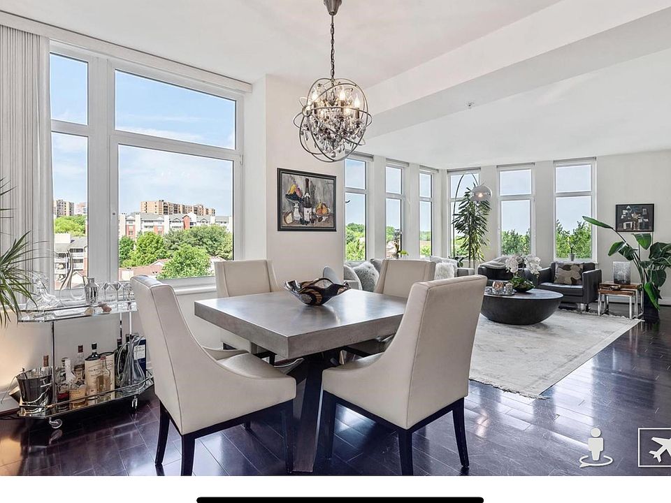 Unobstructed view + private!