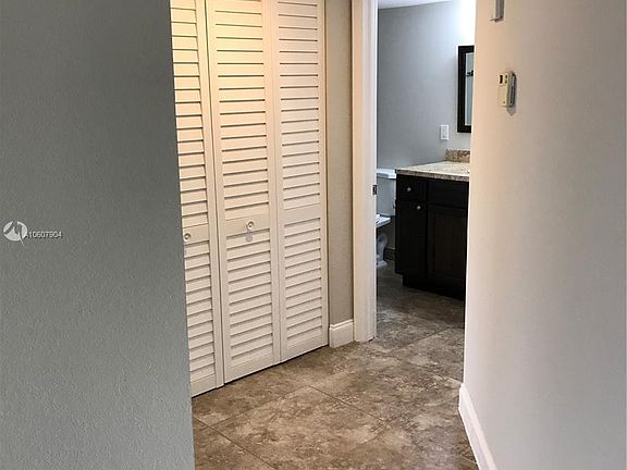 4th image of 8255 Lake Dr #Ap-408