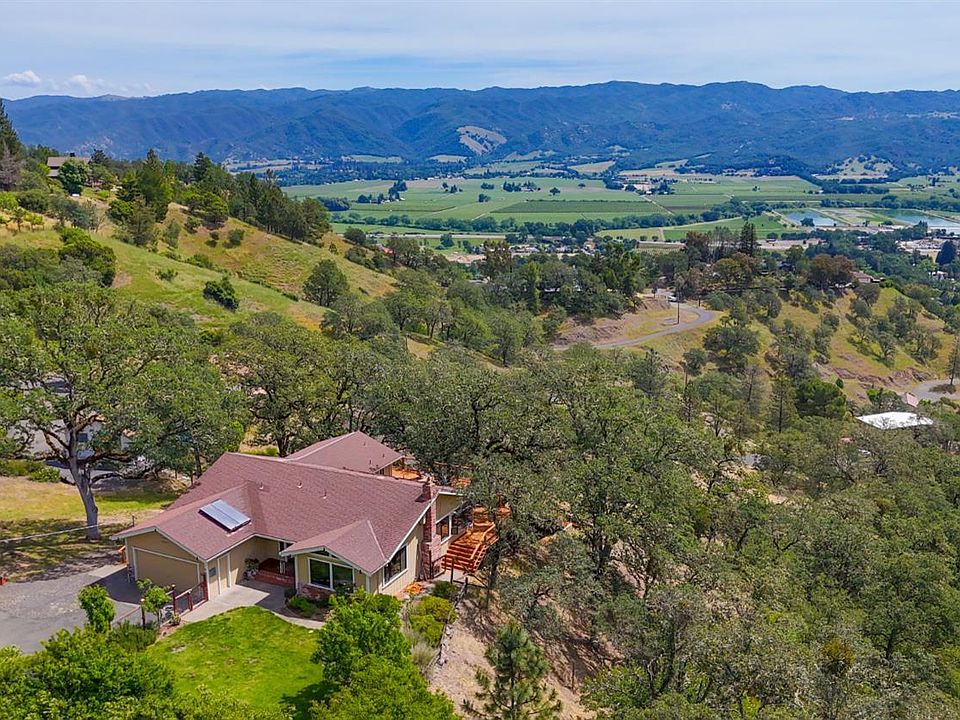 1st image of 1321 Oak Knoll Drive