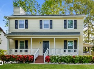 4201 Labrador Dr, Raleigh, NC 27616