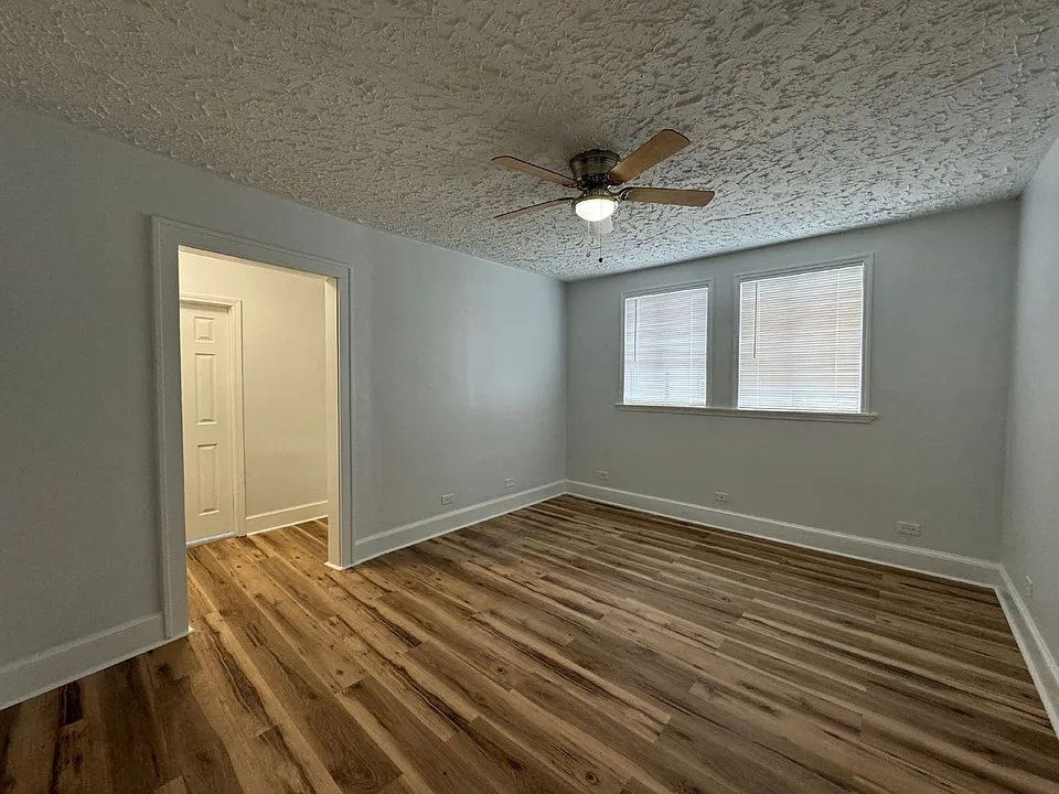 422 Magnolia Ave #3