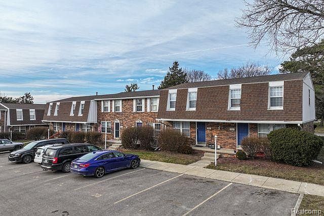 1st image of 6300 Beechfield Dr