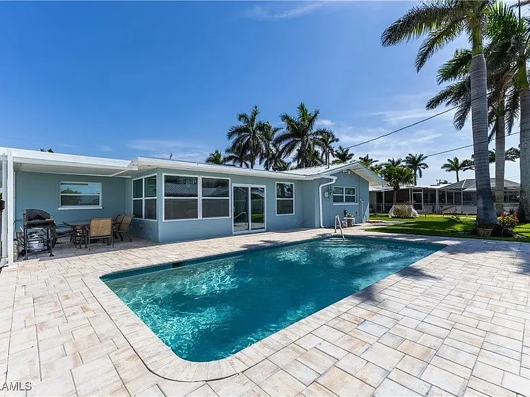 444 Bayshore Dr — Photo 9